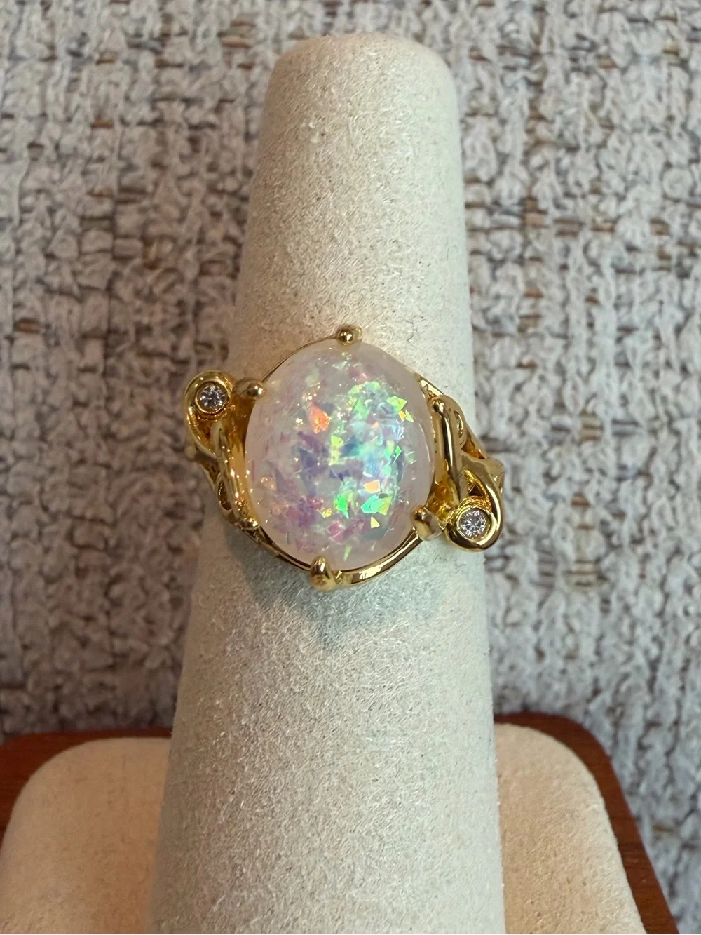 Faux Opal Fairycore Ring 🧚